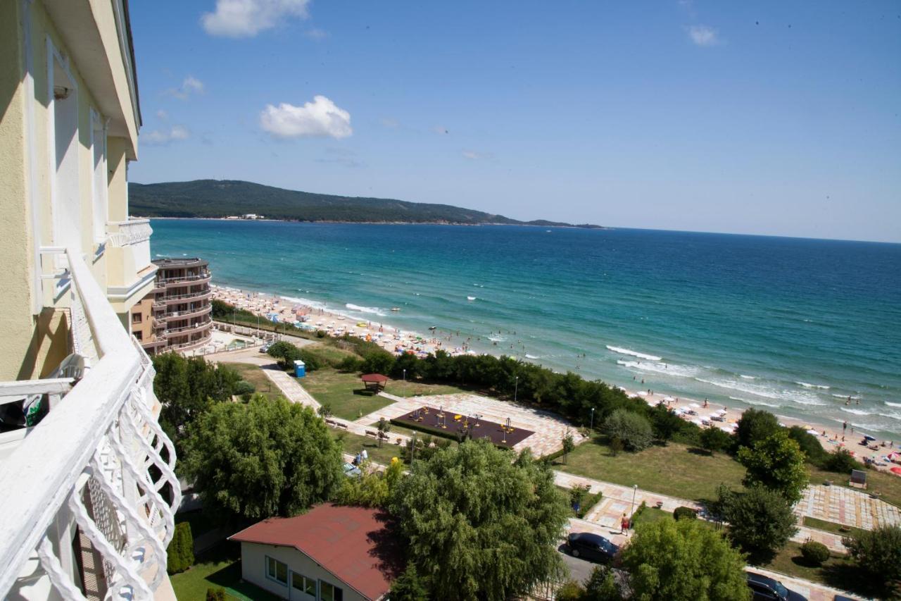 Hotel Perla Beach Club Приморсько Екстер'єр фото