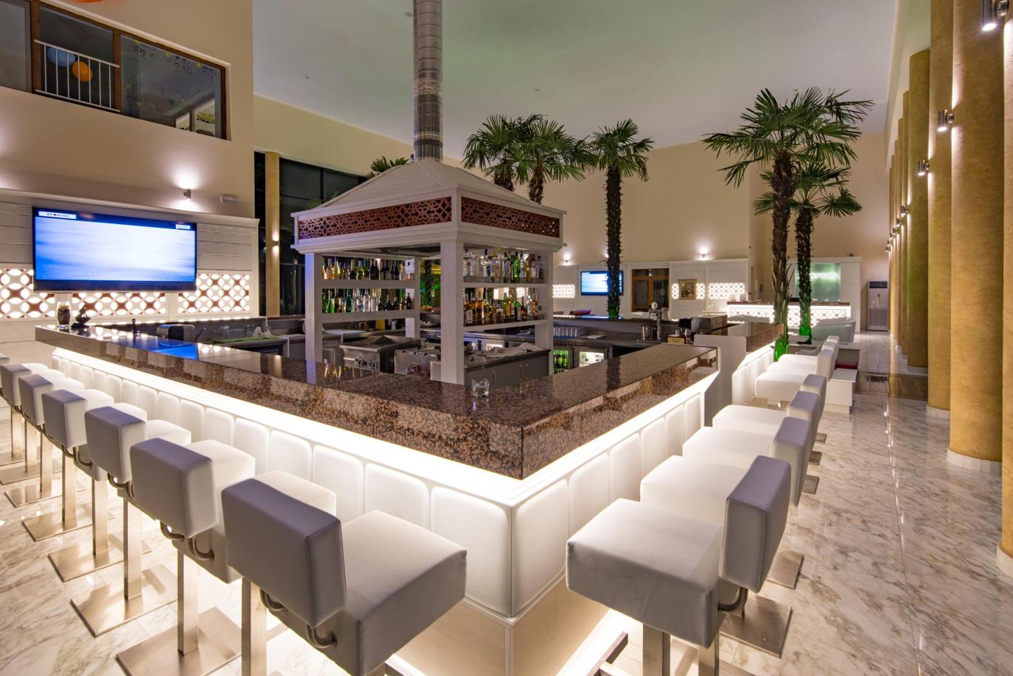 Hotel Perla Beach Club Приморсько Екстер'єр фото