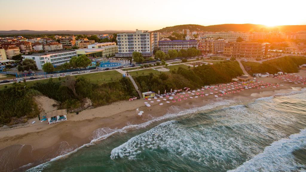 Hotel Perla Beach Club Приморсько Екстер'єр фото