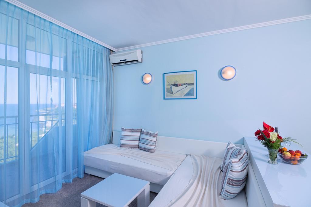 Hotel Perla Beach Club Приморсько Номер фото