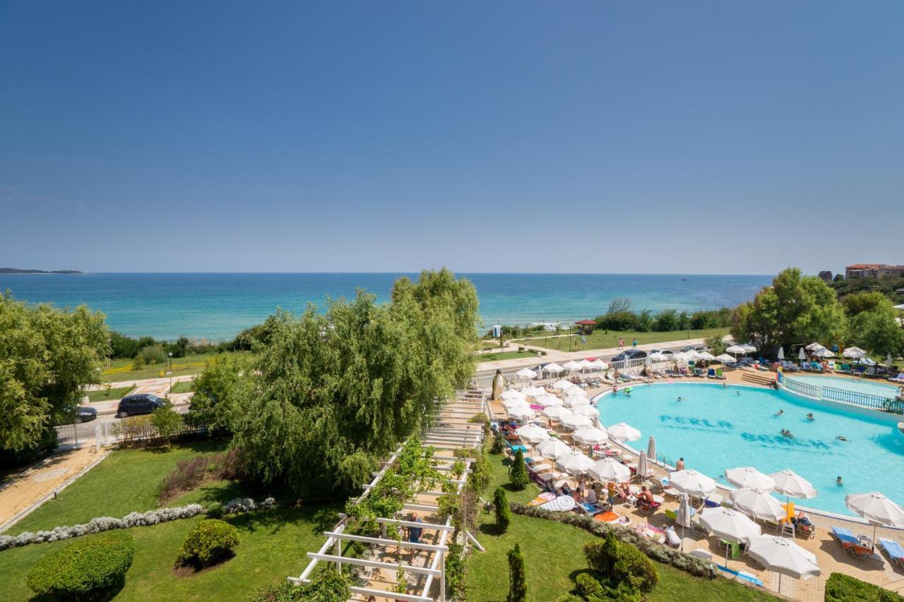 Hotel Perla Beach Club Приморсько Екстер'єр фото
