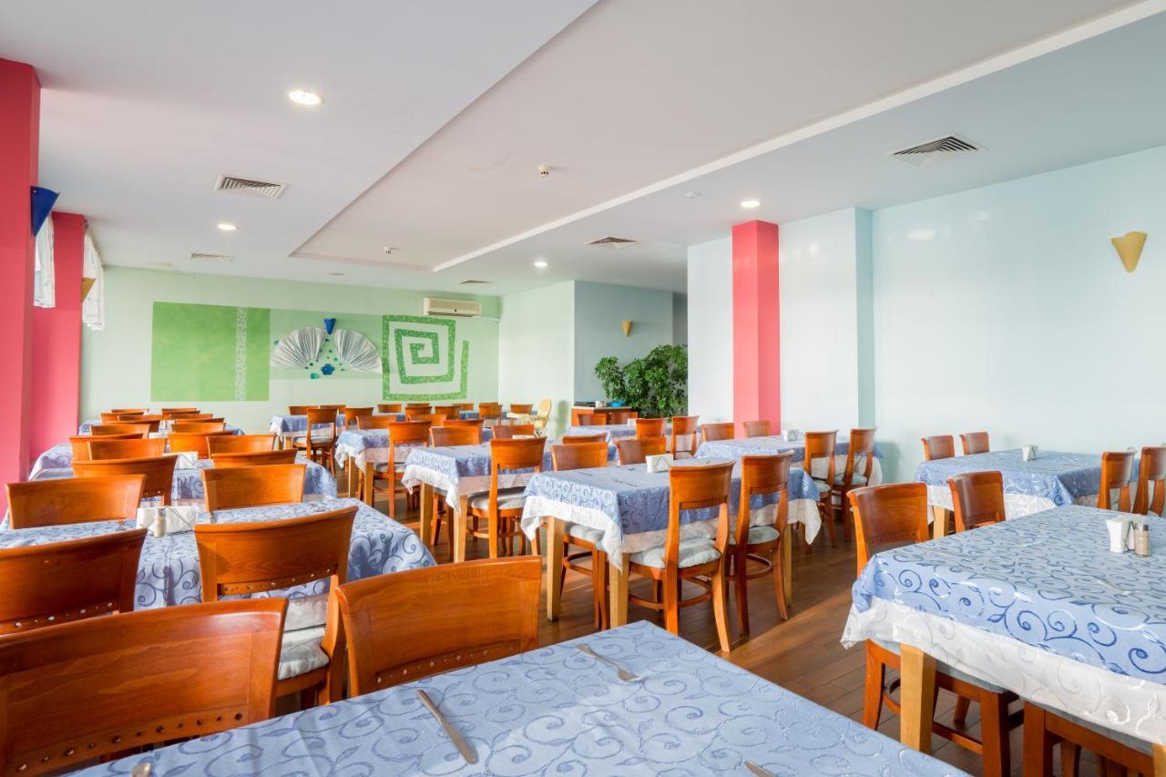 Hotel Perla Beach Club Приморсько Екстер'єр фото